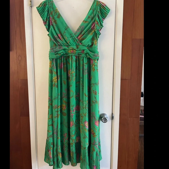 Anthropologie Ruffle-Sleeve Floral-Wrap Midi Dress - Picture 3 of 11